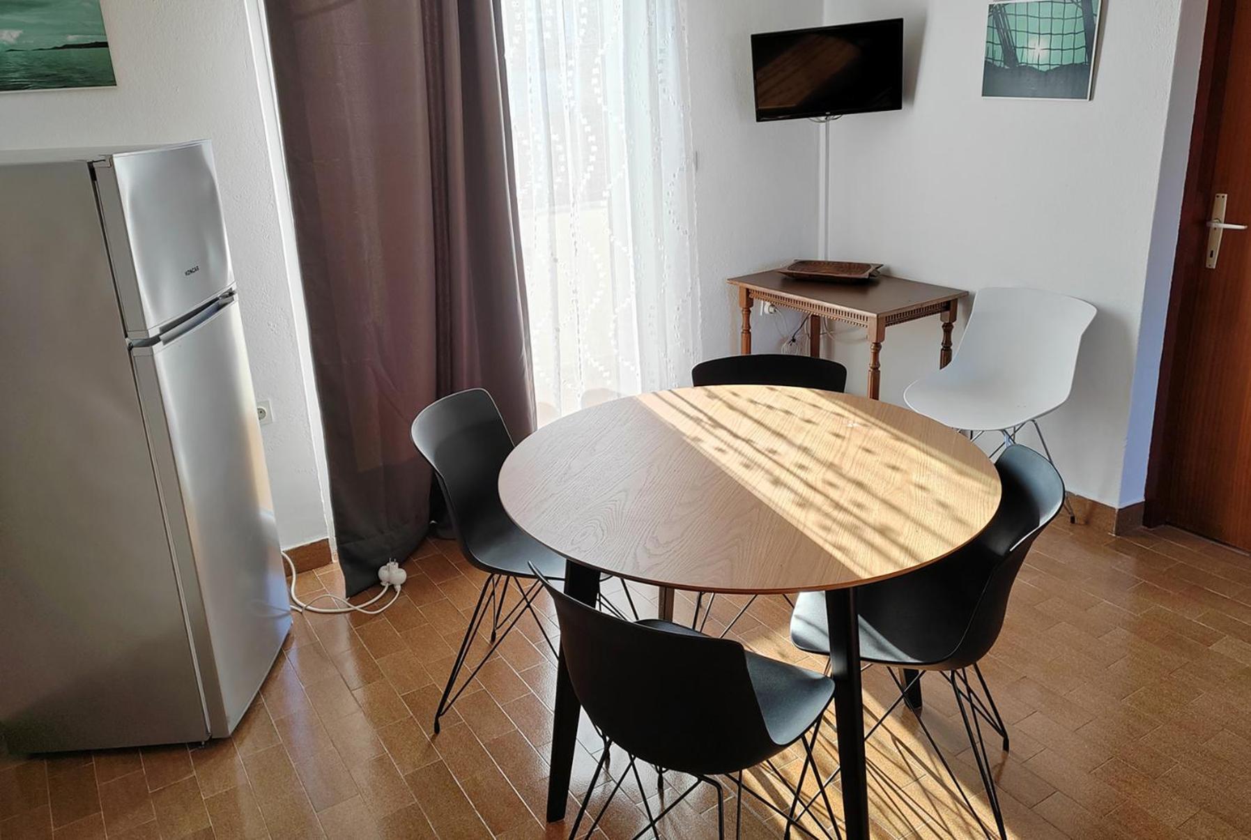 Apartments Lonic Kukljica Luaran gambar