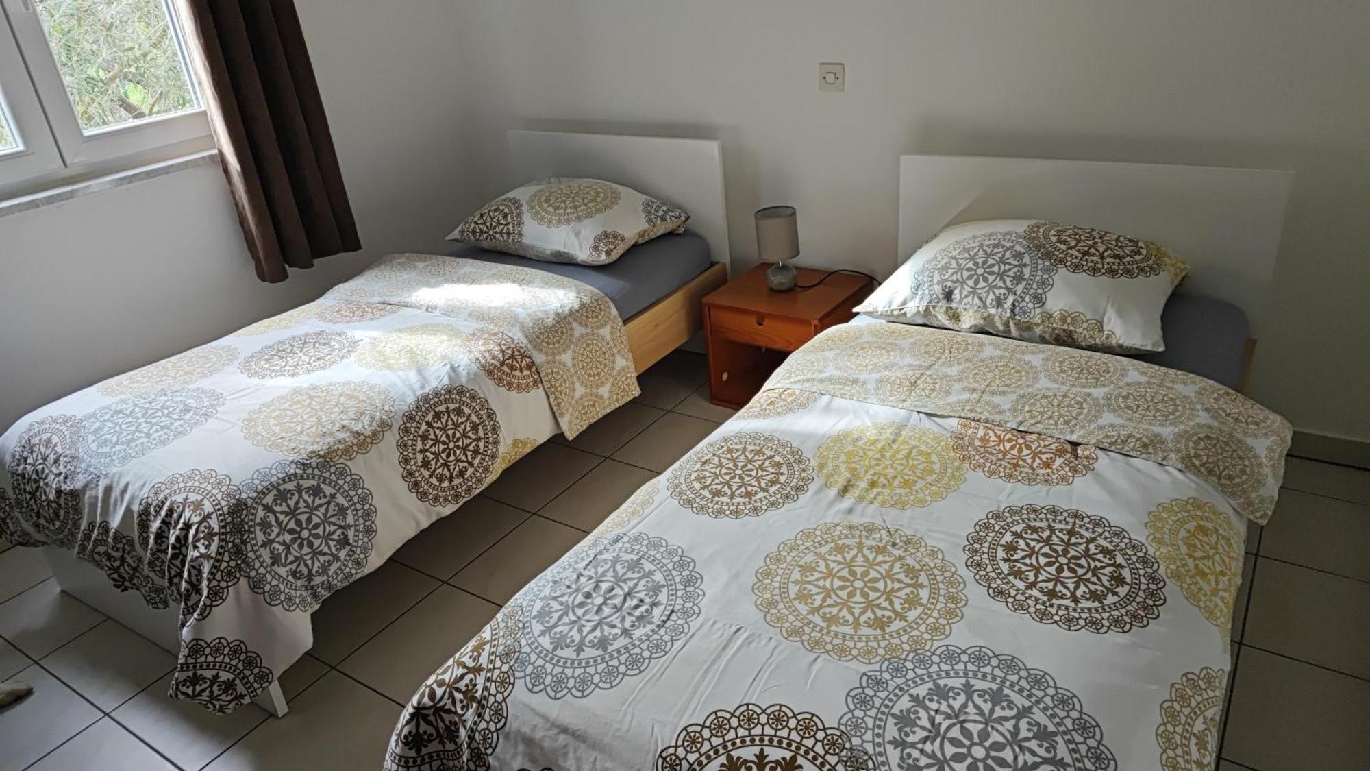 Apartments Lonic Kukljica Luaran gambar