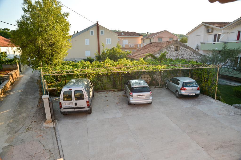 Apartments Lonic Kukljica Luaran gambar